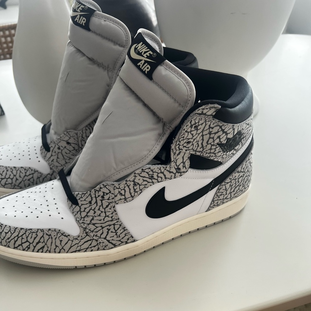 Air Jordan 1 Retro